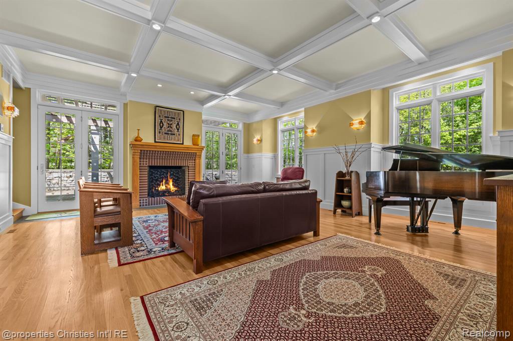 1041 Greentree Road, Bloomfield Hills, MI 48304 — Photo 21