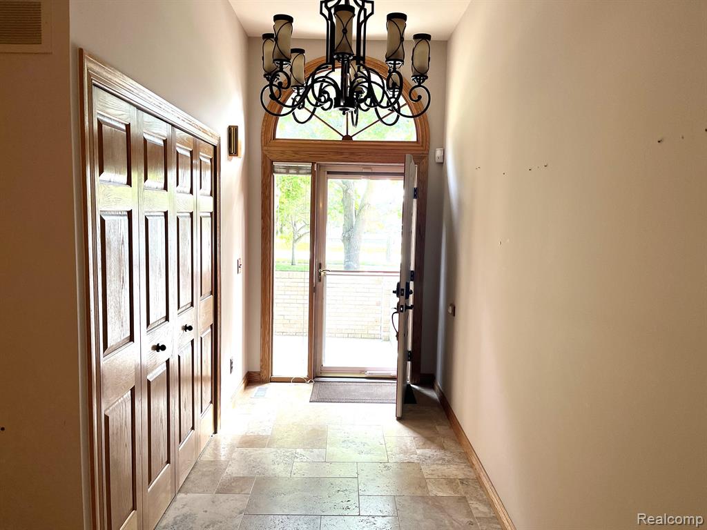 55799 SHELBY Road, Shelby Twp, MI 48316 — Photo 3