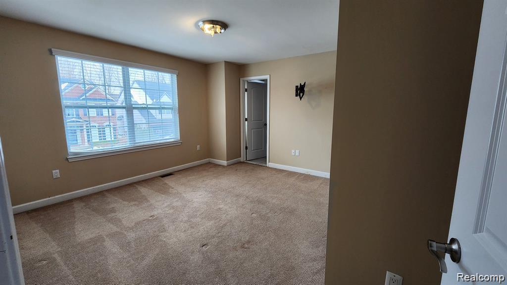 4872 W Stonegate Circle, Lake Orion, MI — Photo 21
