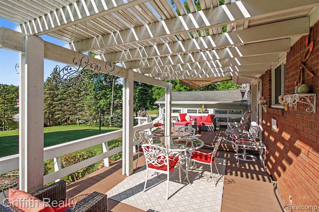 578 E Coon Lake Road, Howell, MI 48843 — Photo 24