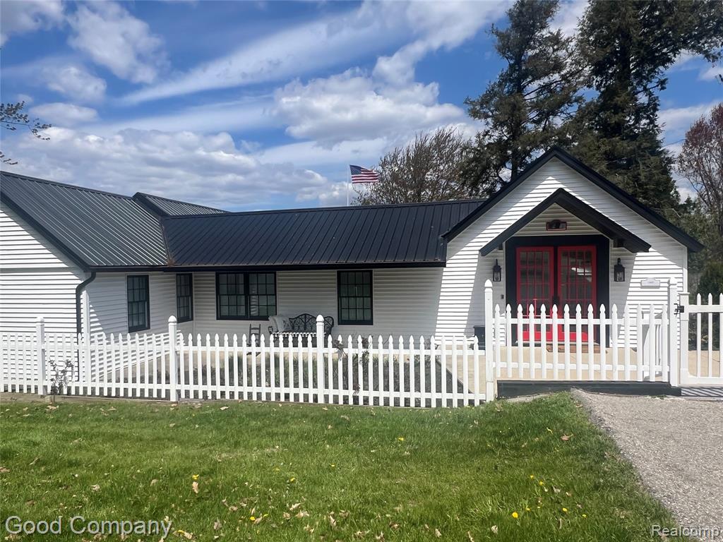 1849 E Pratt Lake Road, Gladwin, MI 48624 — Photo 48