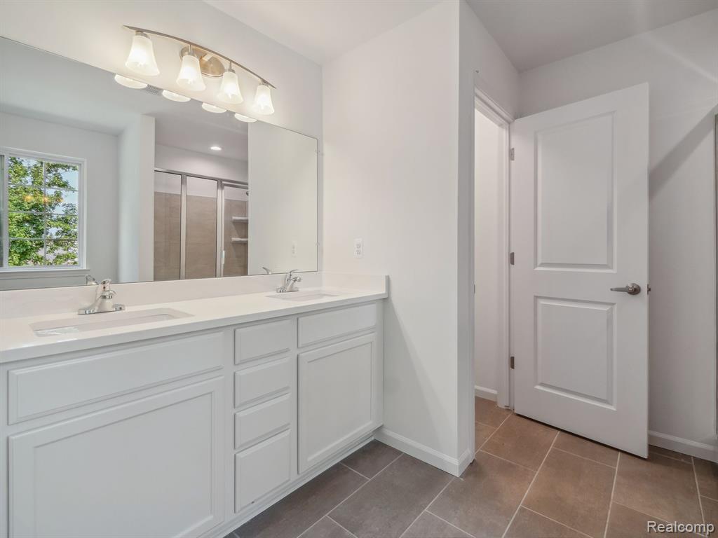 46840 TIMBERLAND Street, Belleville, MI 48111 — Photo 30