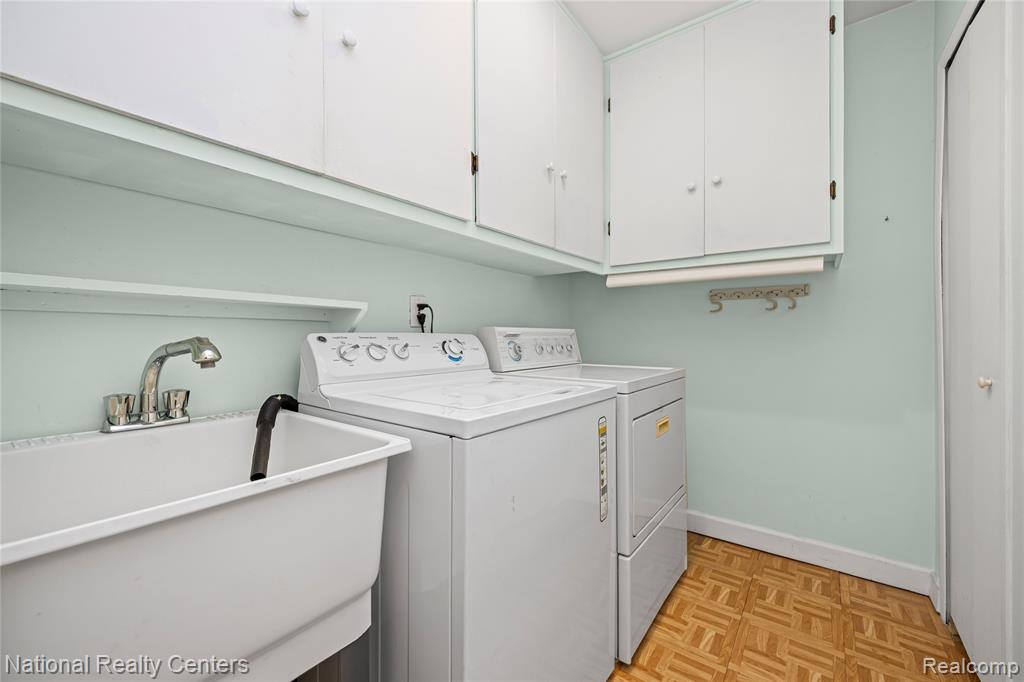 42145 Pellston Drive, Northville, MI 48167 — Photo 8