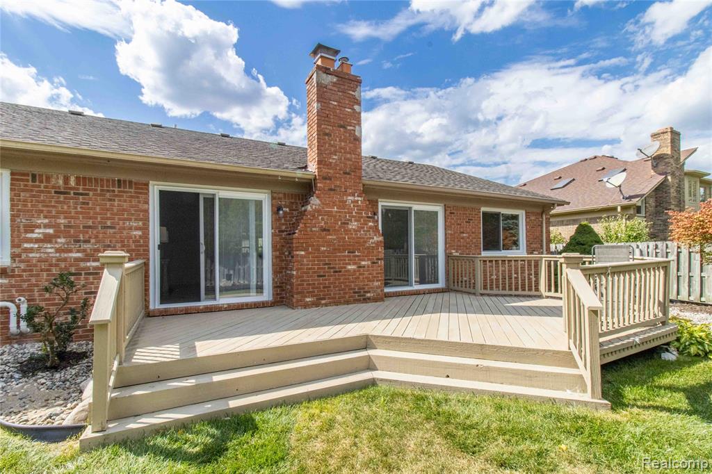 40216 Denbigh Drive, Sterling Heights, MI 48310 — Photo 35