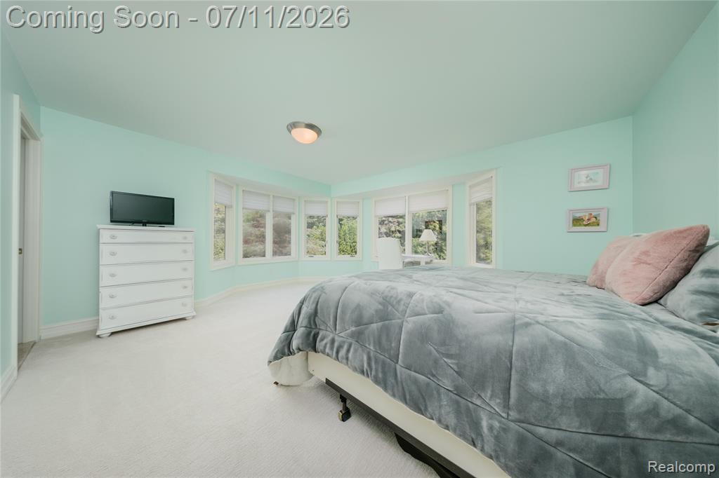 819 Majestic Drive, Rochester Hills, MI 48306 — Photo 26