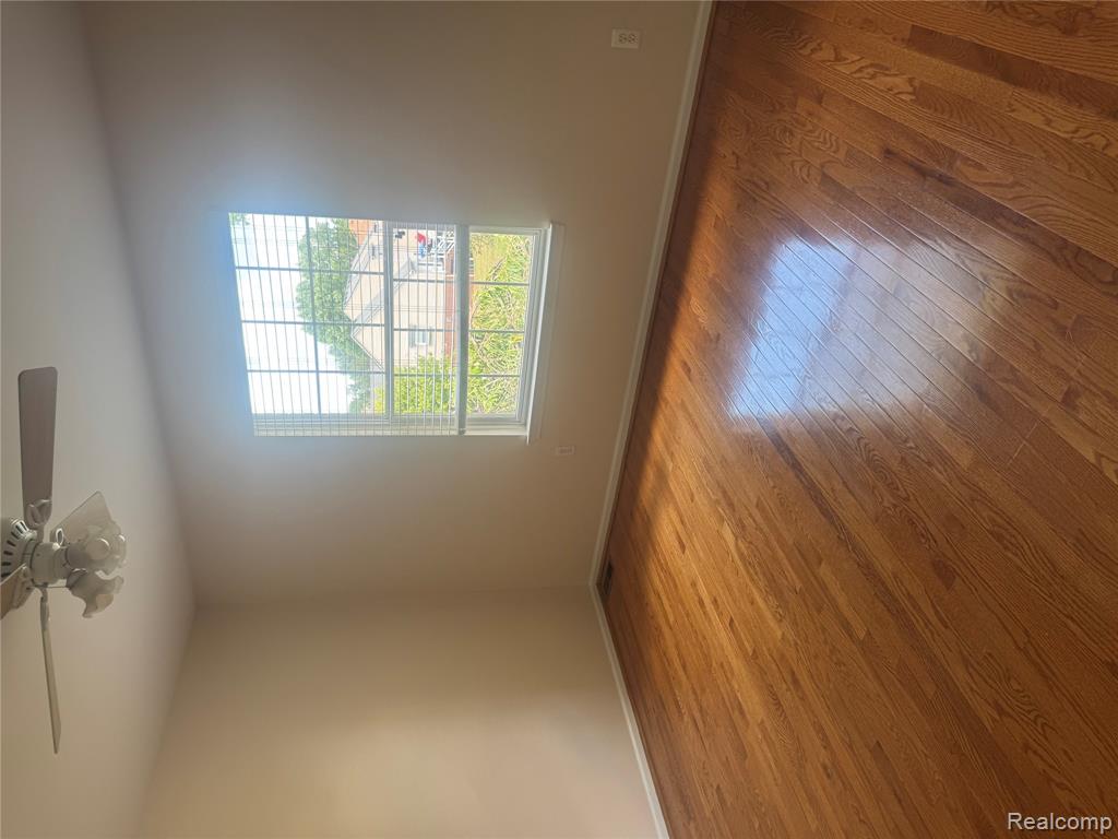 5245 Riverwalk Trail, Commerce Twp, MI 48382 — Photo 39