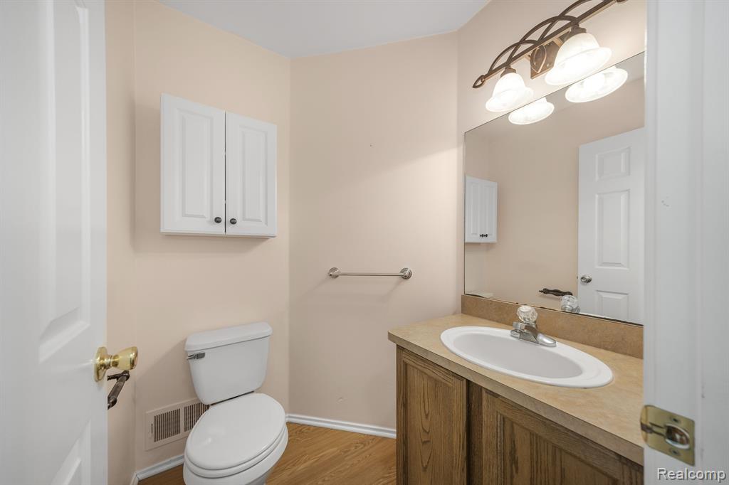 600 Akram, Oxford, MI 48371 — Photo 14