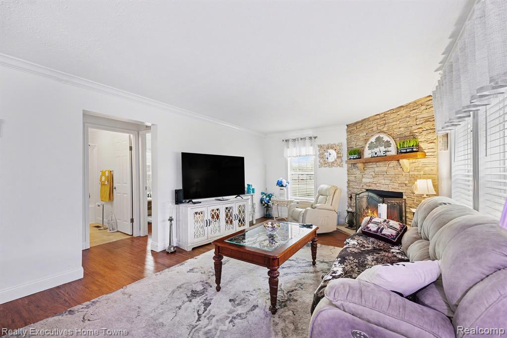 46229 Worlington Dr, Macomb, MI 48044 — Photo 15