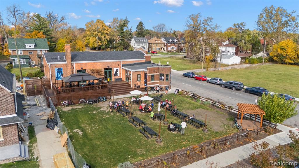 800 Edison Street, Detroit, MI 48202 — Photo 88