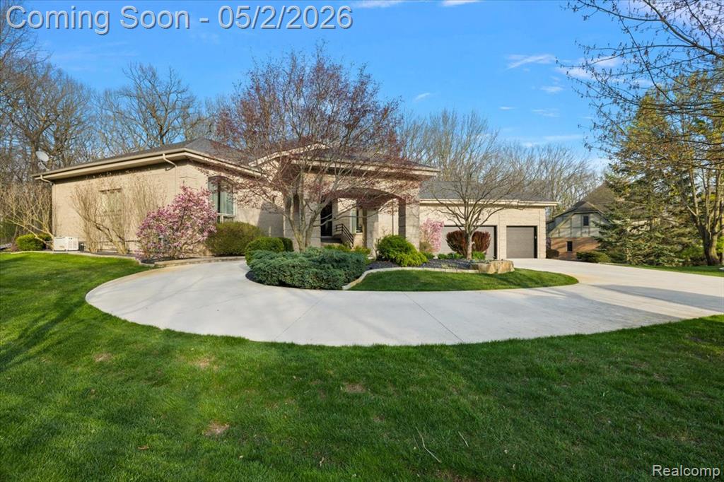 930 Bear Creek Court, Rochester, MI 48306 — Photo 3