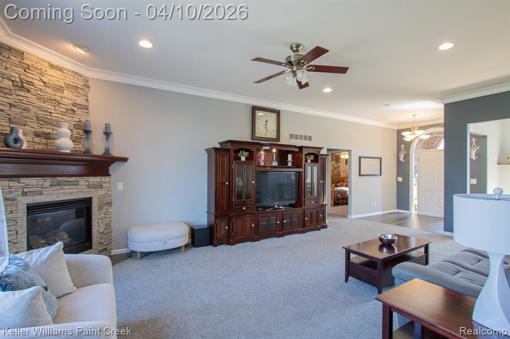 45907 Lookout Drive, Macomb, MI 48044 — Photo 11