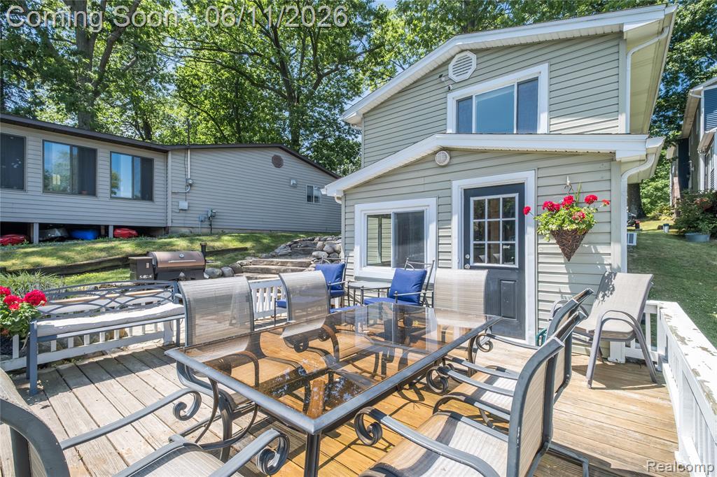 16161.5 Knobhill Drive, Linden, MI 48451 — Photo 2