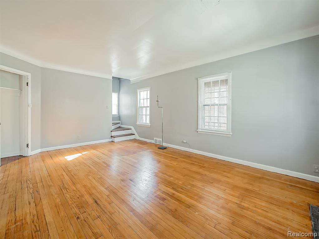 9744 Lakepointe Street, Detroit, MI 48224 — Photo 2