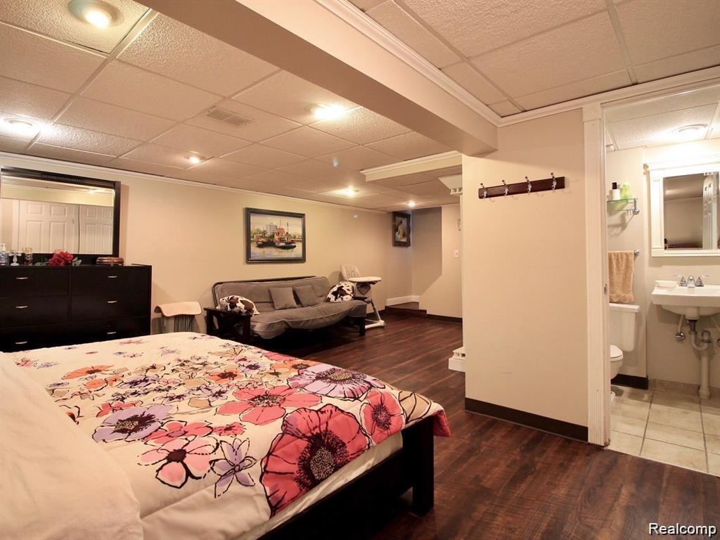 5363 English Drive, Troy, MI 48085 — Photo 23