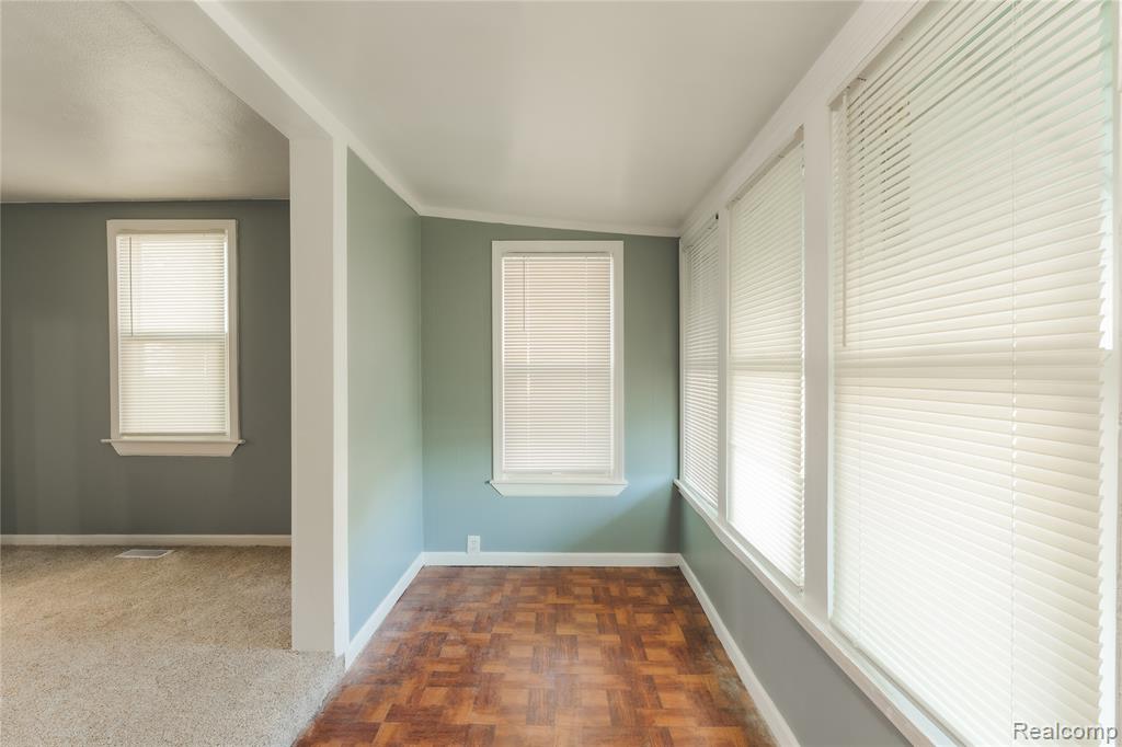 4901 Cornell Street, Dearborn Heights, MI 48125 — Photo 17