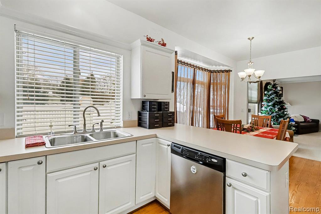 4420 McKeachie Road, White Lake, MI 48383 — Photo 13