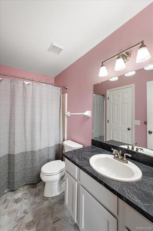 734 Challenging Trail, 65, South Lyon, MI 48178 — Photo 32