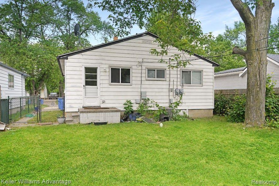 5705 DETROIT Street, Dearborn Heights, MI 48125 — Photo 21