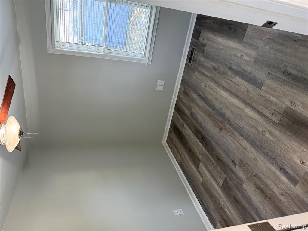 4812 Howe Road, Wayne, MI 48184 — Photo 25