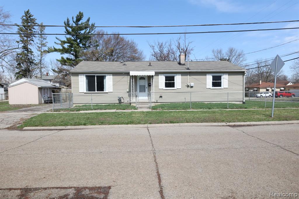 4618 BRUNSWICK Avenue, Flint, MI 48507 — Photo 3