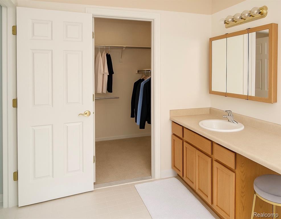 5517 Loch Moor Drive, Clarkston, MI — Photo 10