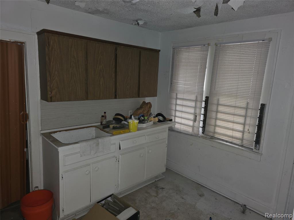 13497 Dwyer Street, Hamtramck, MI 48212 — Photo 7