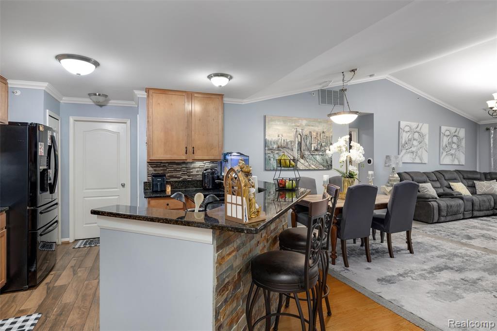 340 N Wixom Road, Wixom, MI 48393 — Photo 10
