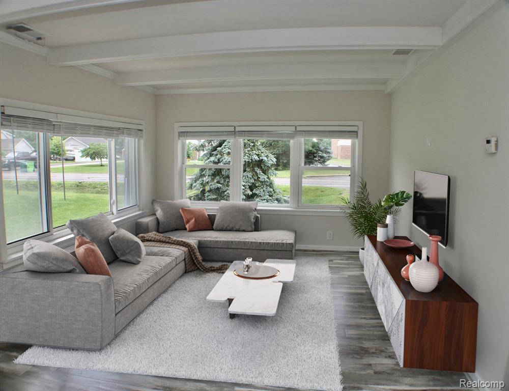 48677 Sugarbush Road, New Baltimore, MI 48047 — Photo 2