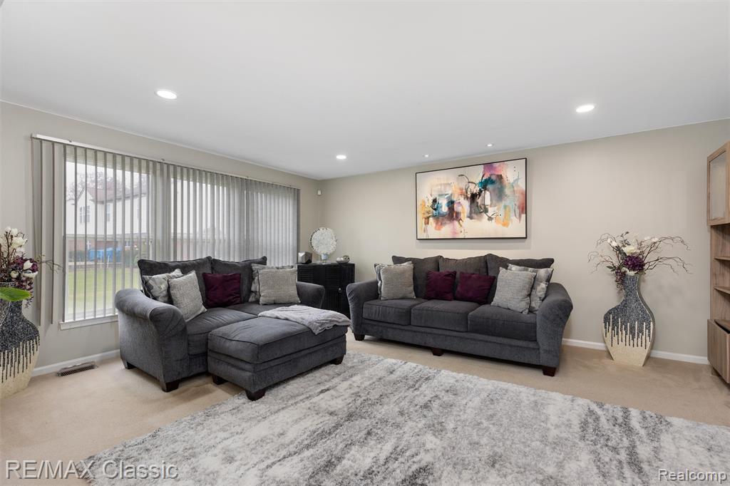 4692 Clover Road, Canton, MI 48188 — Photo 3