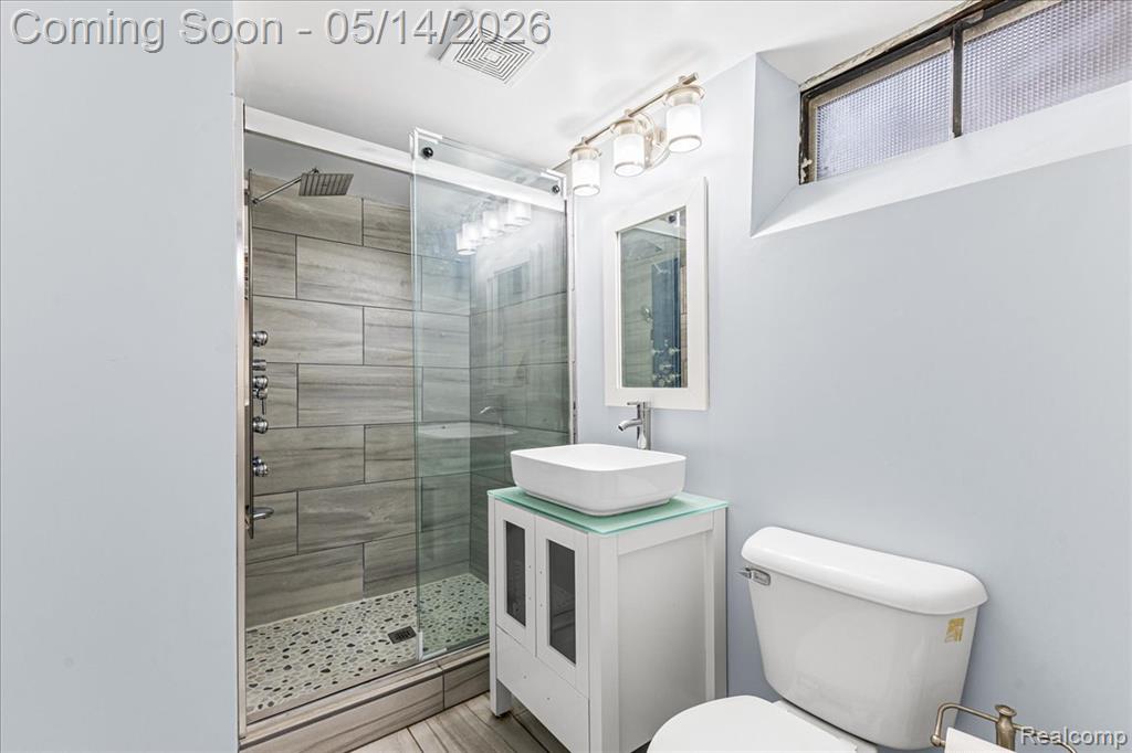8435 Nightingale Street, Dearborn Heights, MI 48127 — Photo 19