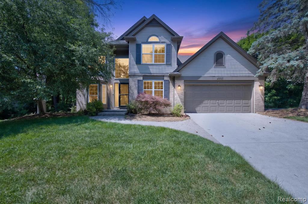 4895 Greenview Drive, Commerce Twp, MI 48382 — front exterior