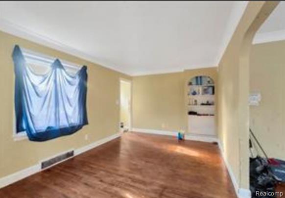 9303 ASHTON Avenue, Detroit, MI 48228 — Photo 16