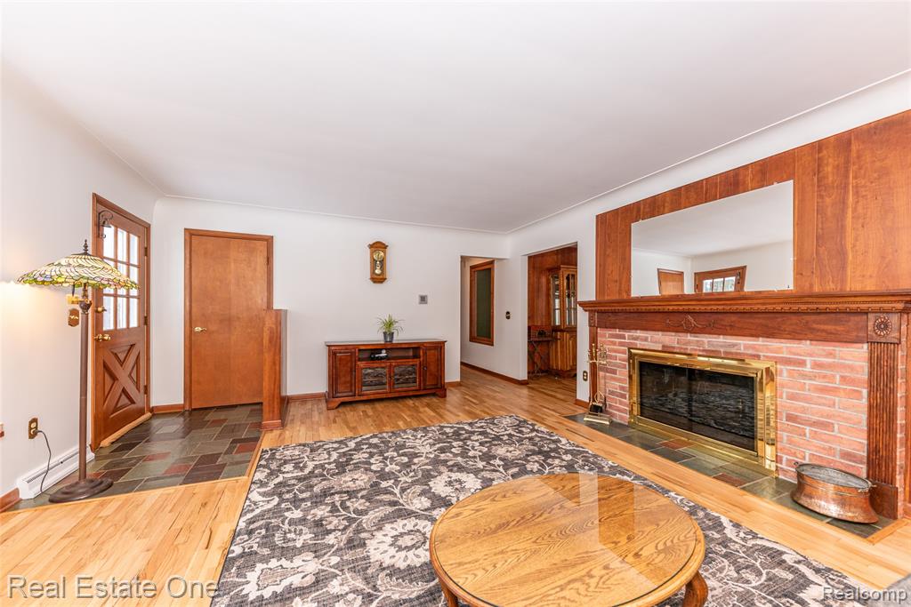 10120 Hyne Road, Brighton, MI 48114 — Photo 36