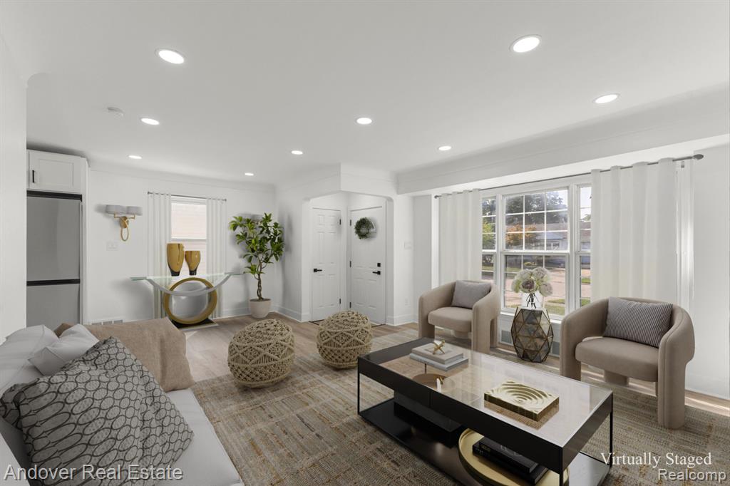 30924 Barton Street, Garden City, MI — Photo 14