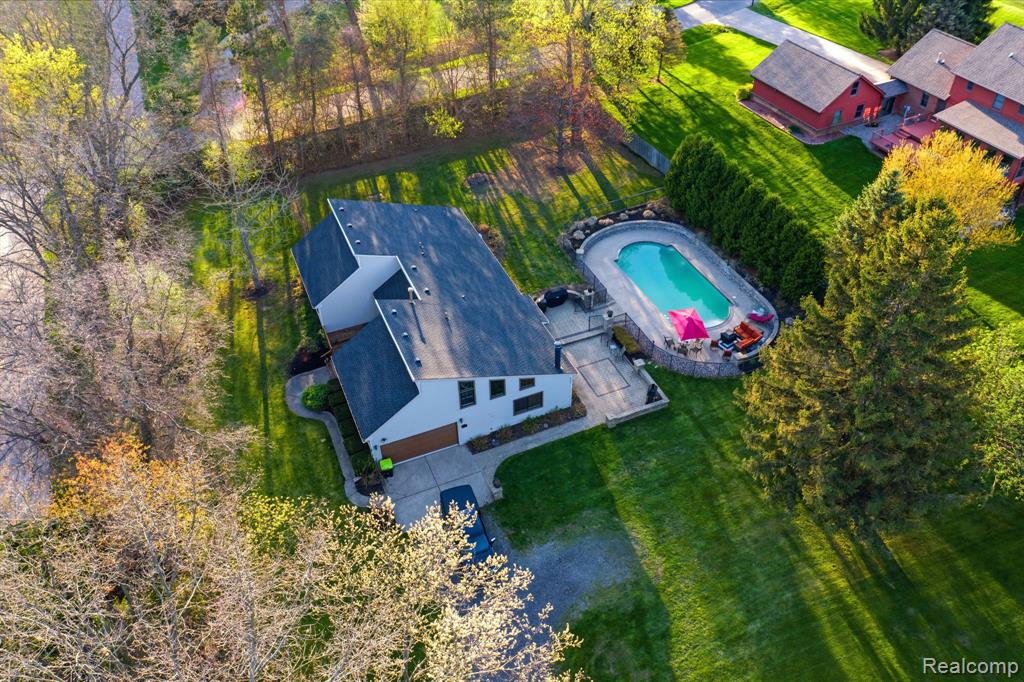 2411 Wixom Trail, Milford, MI 48381 — Photo 66