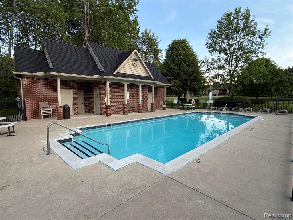 3604 Bay Harbor Drive, 78, Brighton, MI 48114 — Photo 46