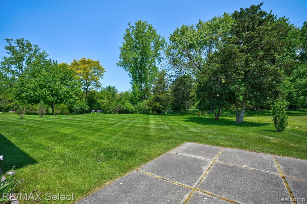 487 Boutell Drive, Grand Blanc, MI 48439 — Photo 52