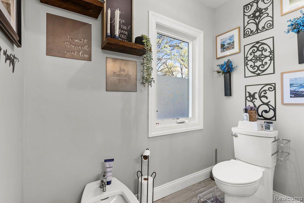 9855 ORTONVILLE Road, Clarkston, MI 48348 — Photo 34