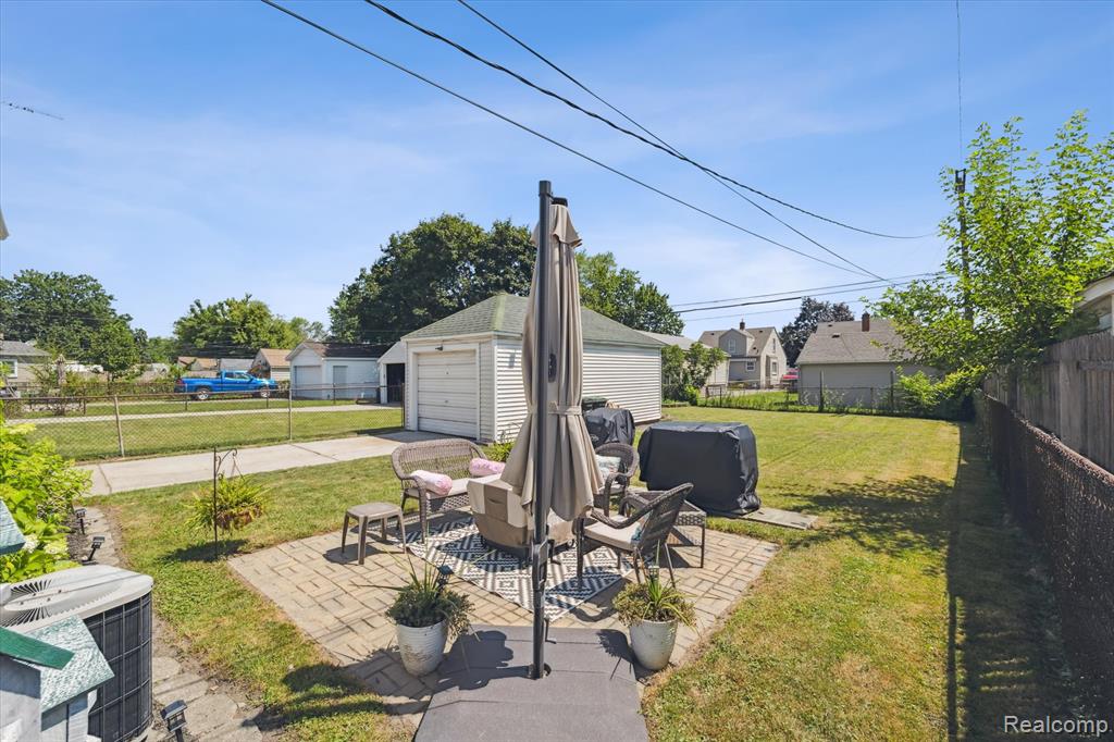 6839 Weddel Street, Taylor, MI 48180 — Photo 35