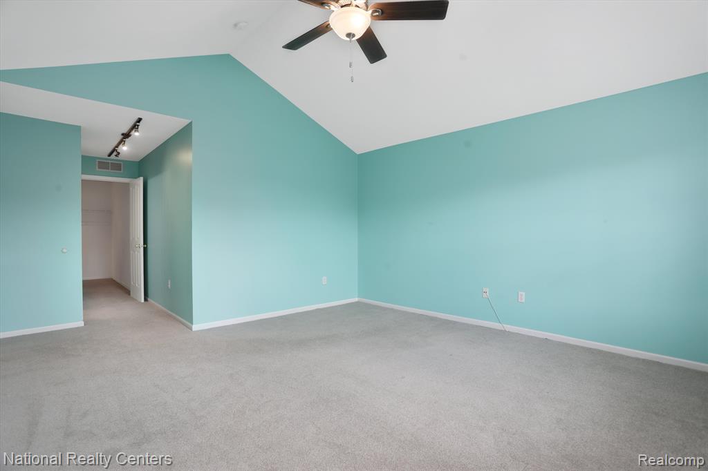4248 HAMPTON RIDGE Boulevard, Howell, MI 48843 — Photo 13