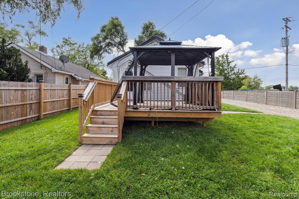 944 MELROSE Street, Pontiac, MI 48340 — Photo 29