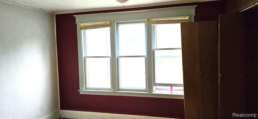 303 N SHIAWASSEE Street, Bancroft, MI 48414 — Photo 15