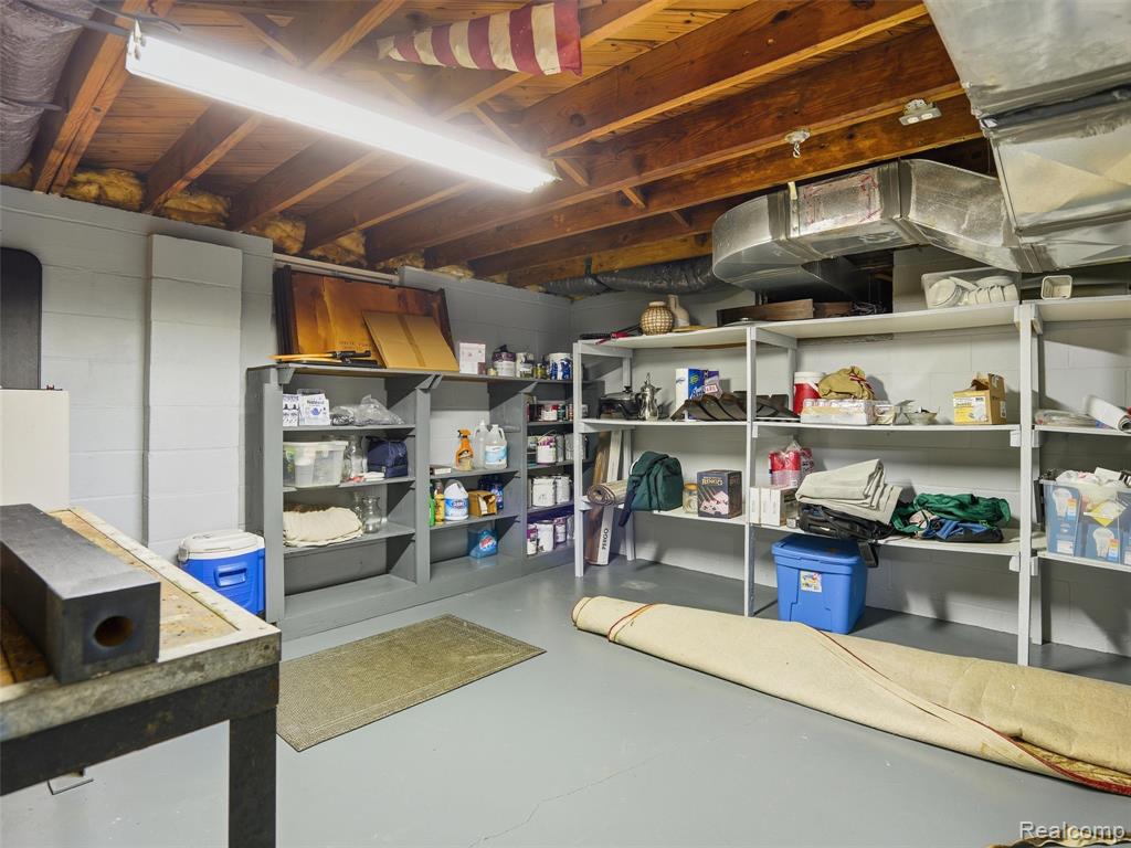 5556 Ormond Road, White Lake, MI 48383 — Photo 40
