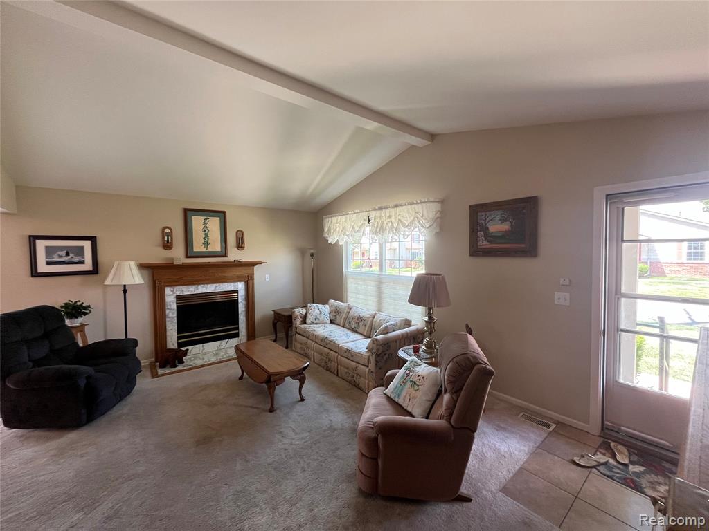 839 Oakwood Drive, Howell, MI 48843 — Photo 2