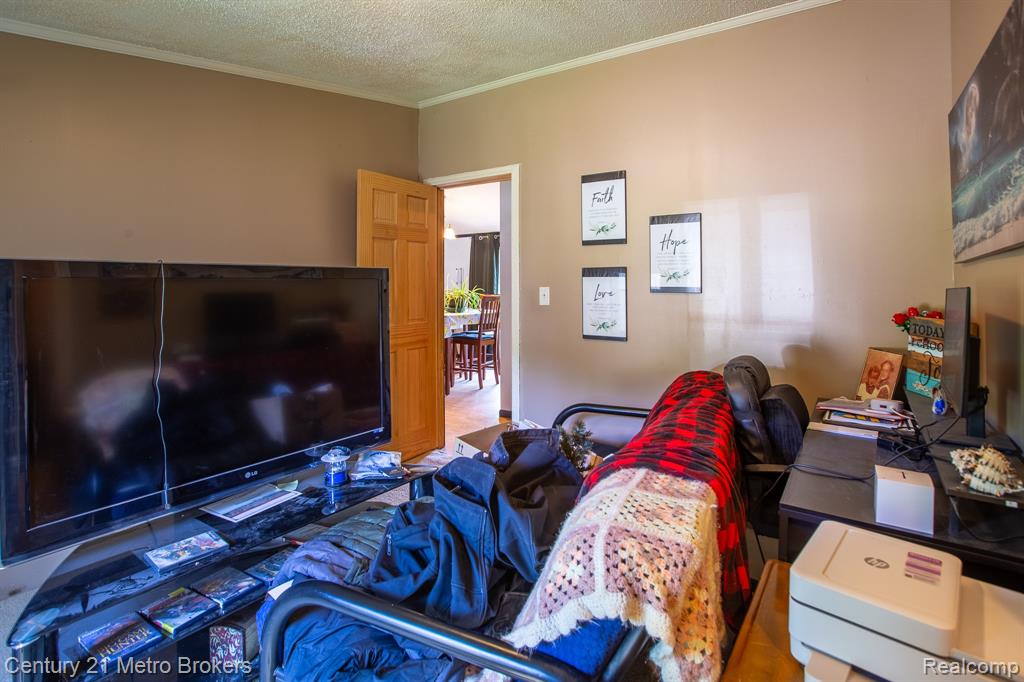 6100 Otis Lake Road, Delton, MI 49046 — Photo 14