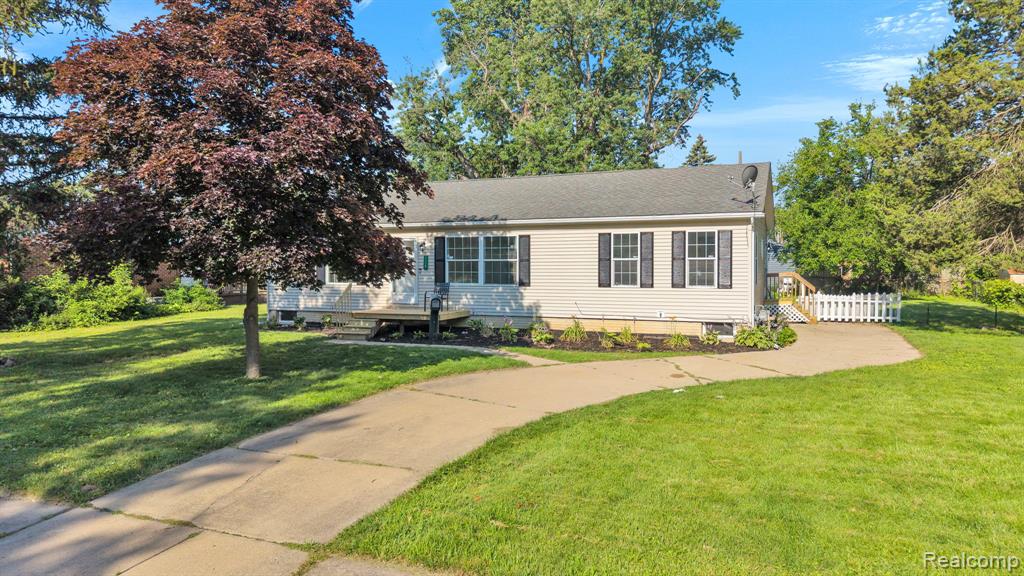 1119 Lathers Street, Garden City, MI — Photo 3
