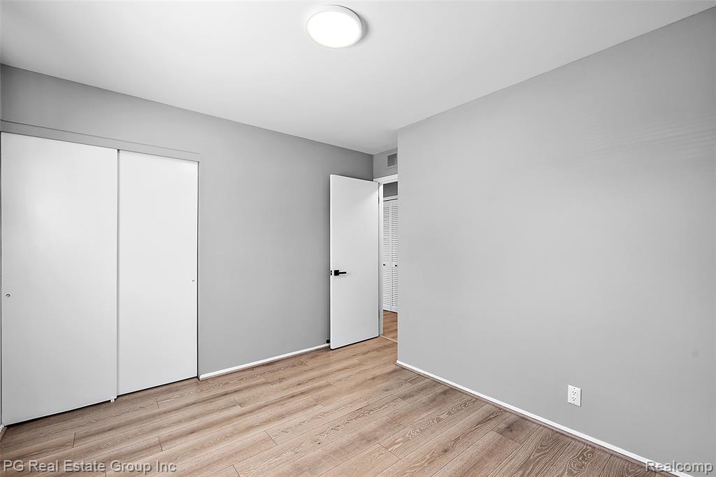 4550 JUSTINE Street, Shelby Twp, MI 48317 — Photo 55