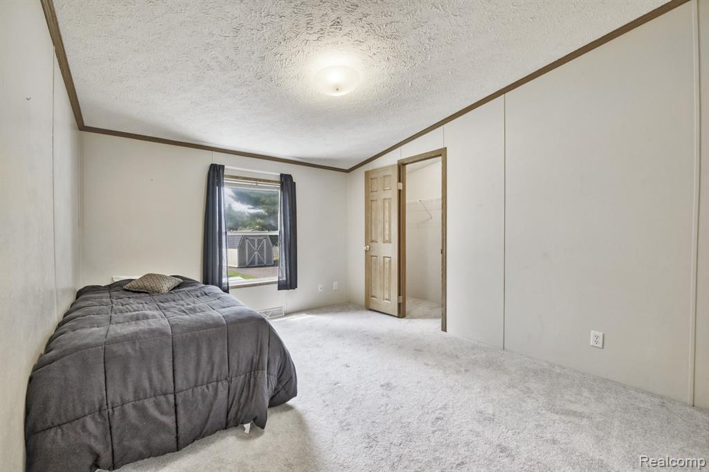 917 E HOADLEY Street, MI 49802 — Photo 24