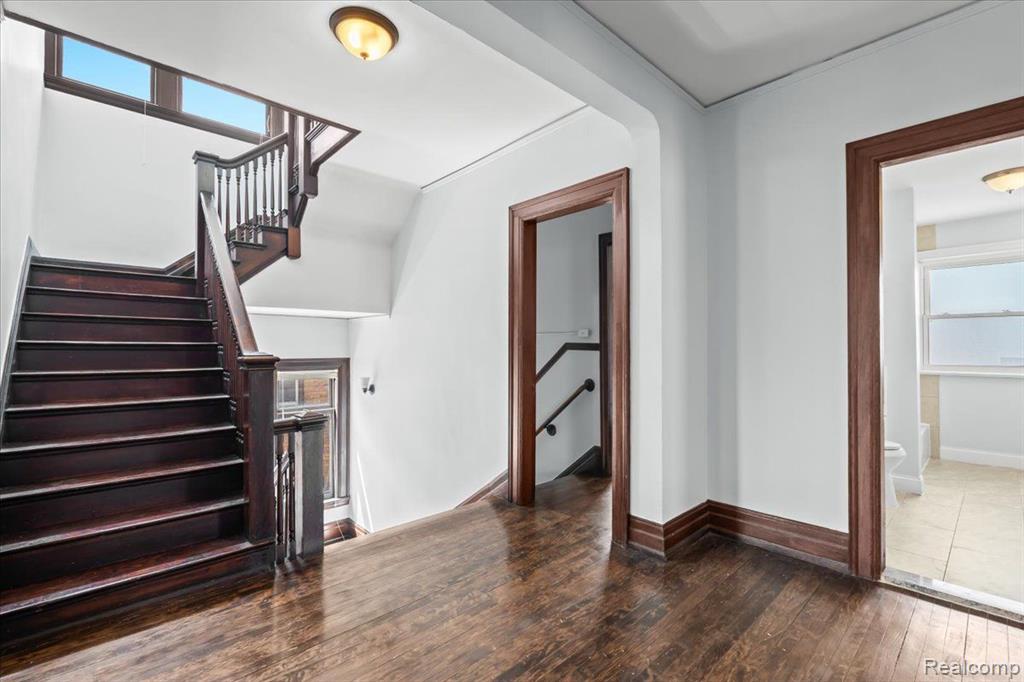 50 TAYLOR Street, Detroit, MI 48202 — Photo 20
