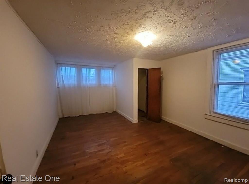 7533 TERNES Street, Dearborn, MI 48126 — Photo 20